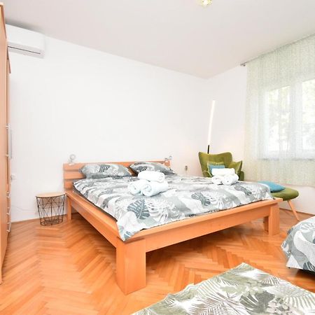 Helena House Bibinje Apartment Екстериор снимка